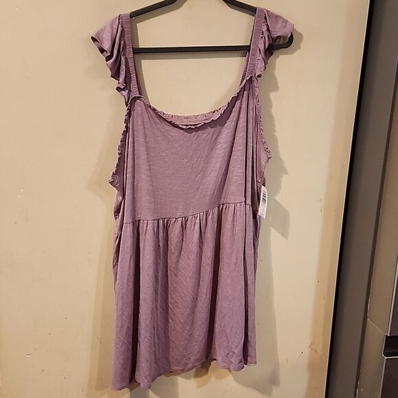 Torrid Tops - Torrid top size 6 NWT
